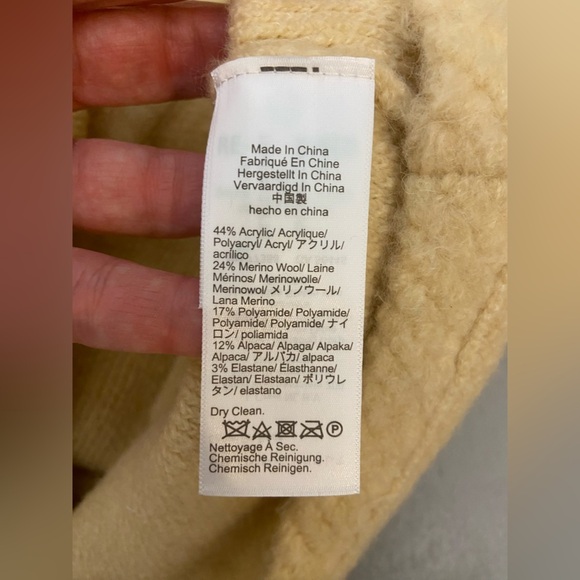 J.Crew Textured Sweater Lady Jacket Button-Up Jacket Cream Size Medium - Picture 8 of 9